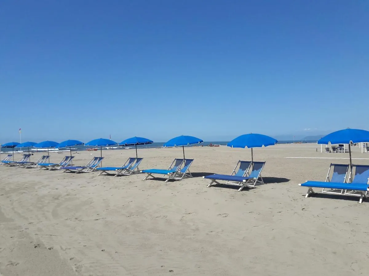 Art Hotel Pietrasanta